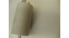 Condensator 50 uF 2x2 aansluitingen 